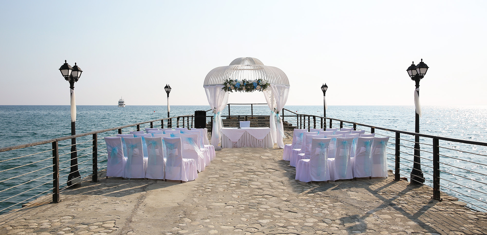 Book your wedding day in Elias Beach Hotel Limassol